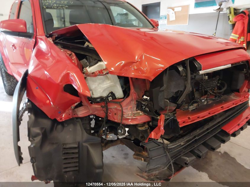 2017 Toyota Tacoma Access Cab/Sr5/Trd Spt/Or VIN: 5TFSZ5AN1HX110709 Lot: 12470554