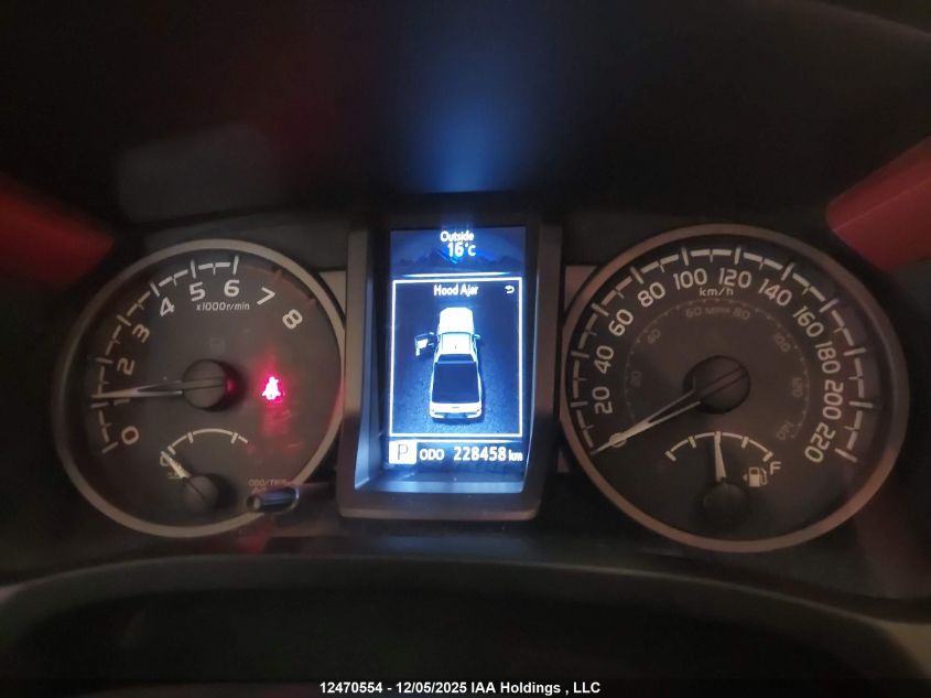 2017 Toyota Tacoma Access Cab/Sr5/Trd Spt/Or VIN: 5TFSZ5AN1HX110709 Lot: 12470554