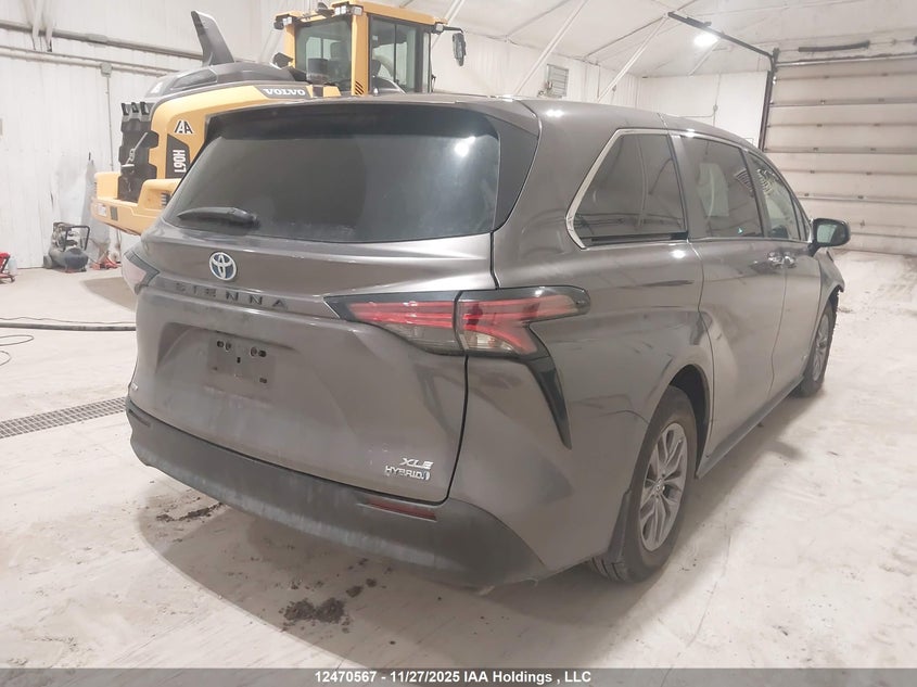 5TDGSKFC6MS027115 2021 TOYOTA SIENNA photo no. 4