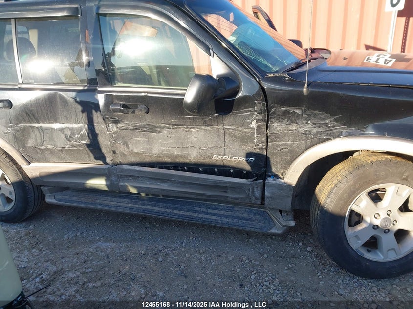 2004 Ford Explorer Eddie Bauer VIN: 1FMZU74W74UA23921 Lot: 12455168X