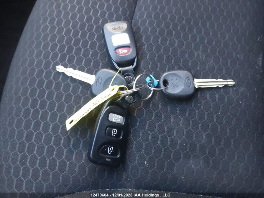 2019 Hyundai Elantra Sel/Value/Limited VIN: KMHD84LF4KU808604 Lot: 12470604