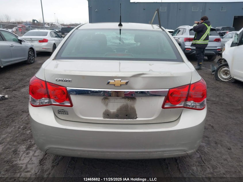 2013 Chevrolet Cruze Ls VIN: 1G1PA5SH0D7275935 Lot: 12465682X