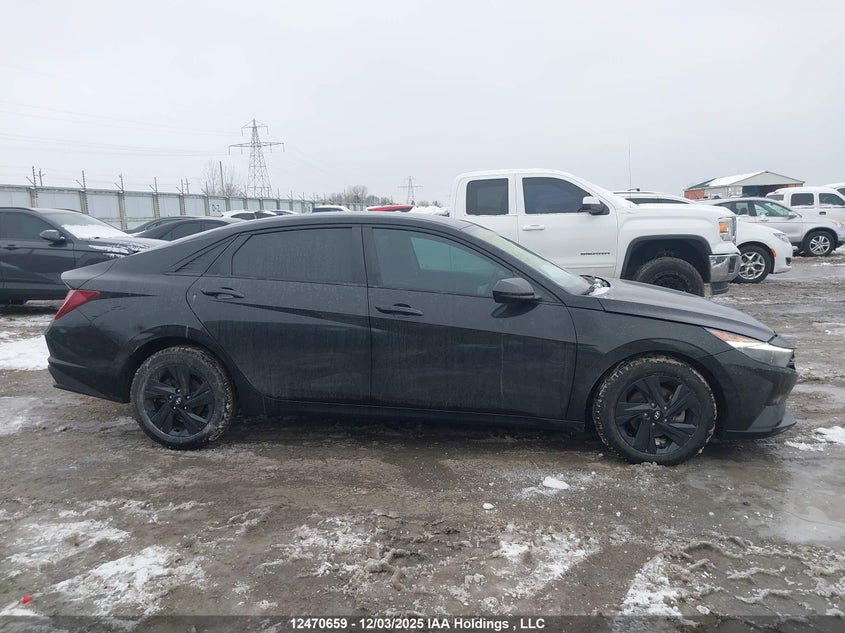 KMHLM4AG0PU379813 2023 HYUNDAI ELANTRA photo no. 13