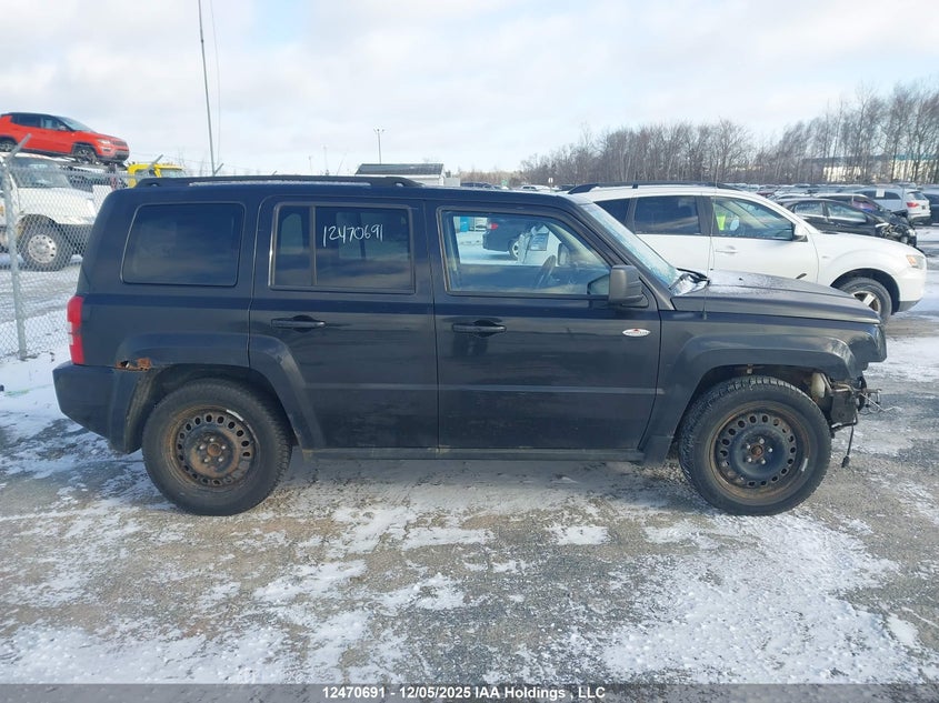 1J4NT2GB0AD636633 2010 JEEP LIBERTY (PATRIOT) photo no. 14