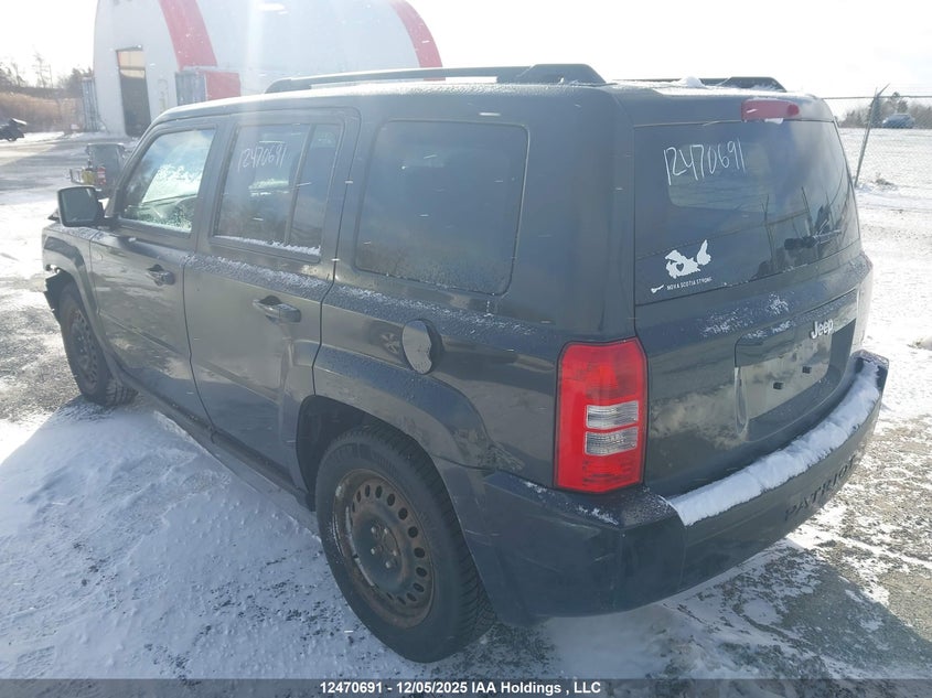 1J4NT2GB0AD636633 2010 JEEP LIBERTY (PATRIOT) photo no. 3