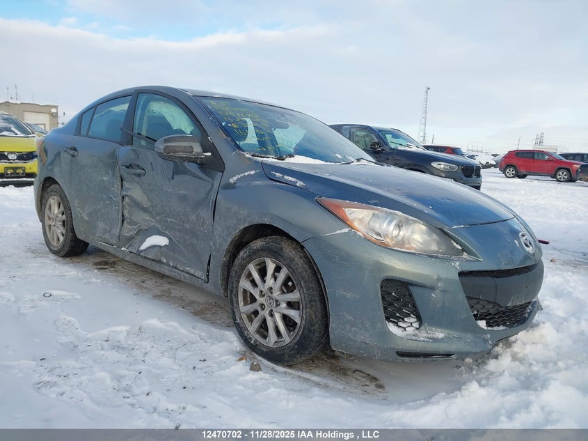 JM1BL1UF3D1800568 2013 Mazda Mazda3 auction photo 1
