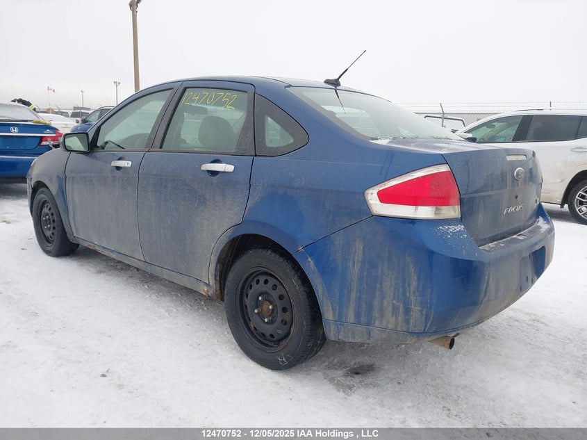 1FAHP34N48W296774 2008 FORD FOCUS photo no. 3
