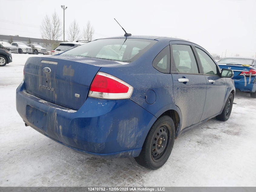 1FAHP34N48W296774 2008 FORD FOCUS photo no. 4