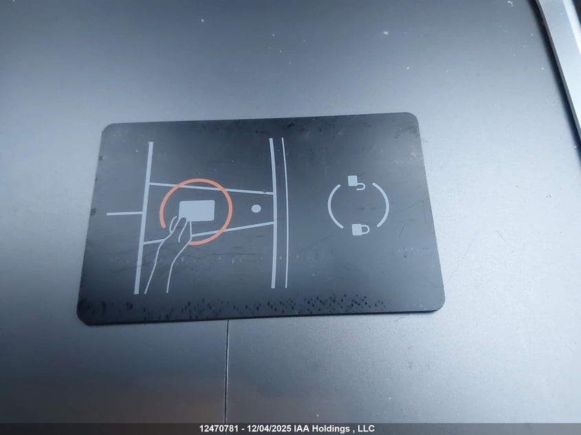 7SAYGAEE0PF668372 2023 TESLA MODEL Y photo no. 11