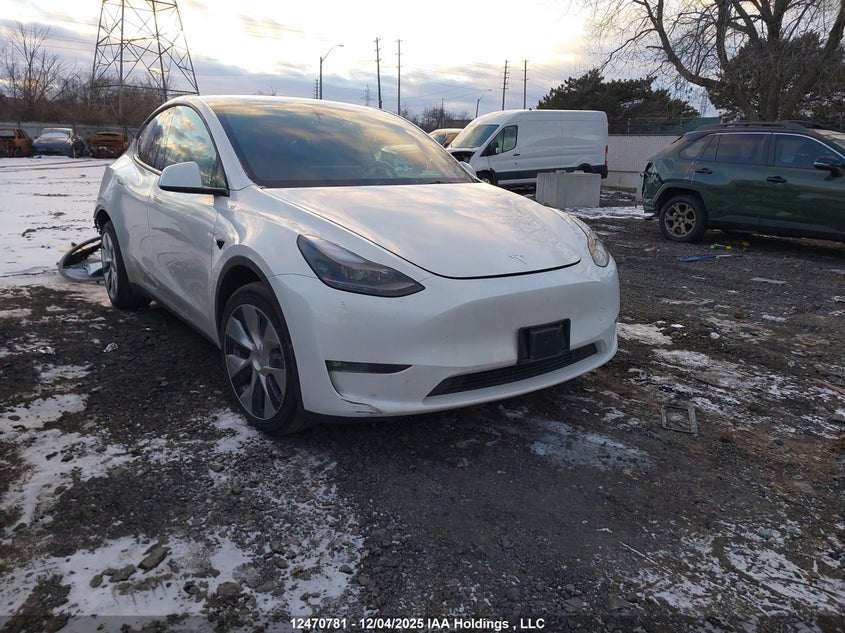 7SAYGAEE0PF668372 2023 TESLA MODEL Y photo no. 22