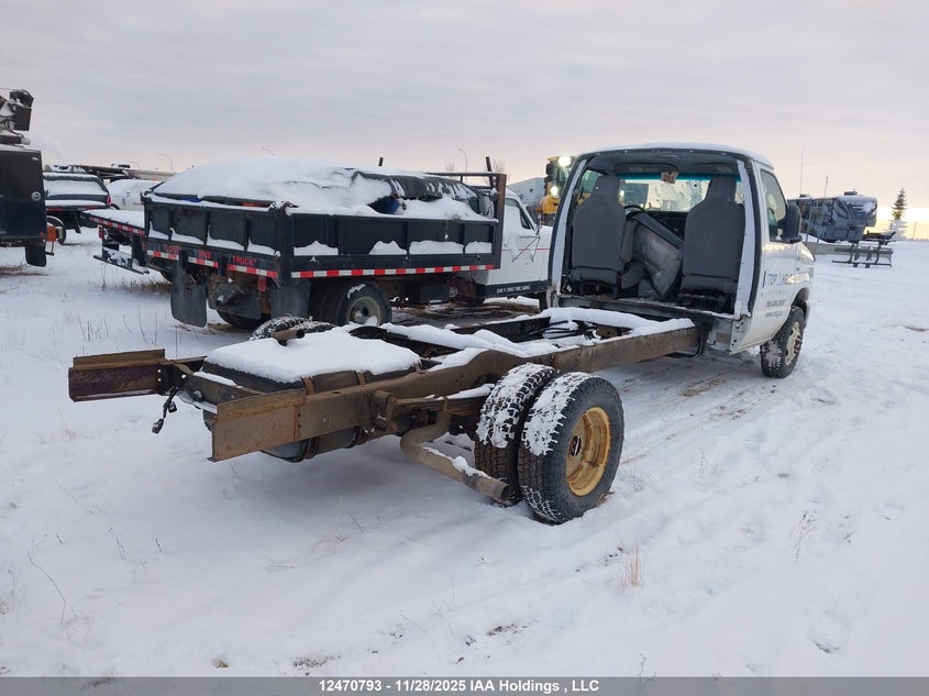 1FDWE4F67KDC51989 2019 FORD ECONOLINE photo no. 4