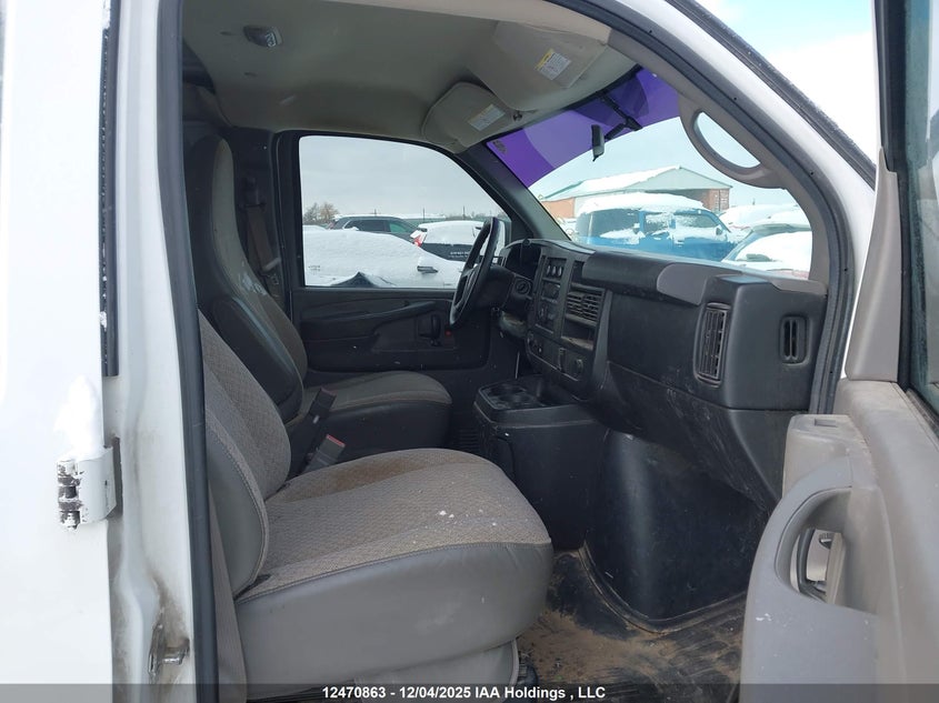 1GTW7FCF3F1130740 2015 GMC SAVANA photo no. 5