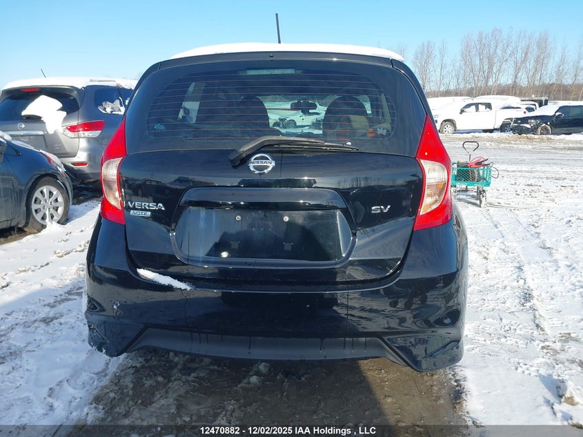 3N1CE2CPXJL371273 2018 NISSAN VERSA photo no. 17
