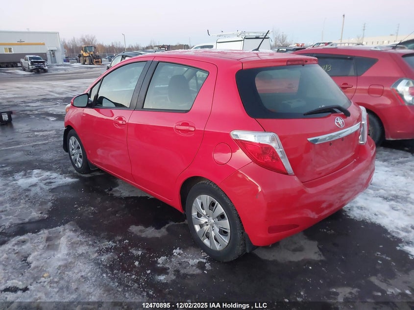 JTDKTUD35DD568884 2013 TOYOTA YARIS photo no. 3