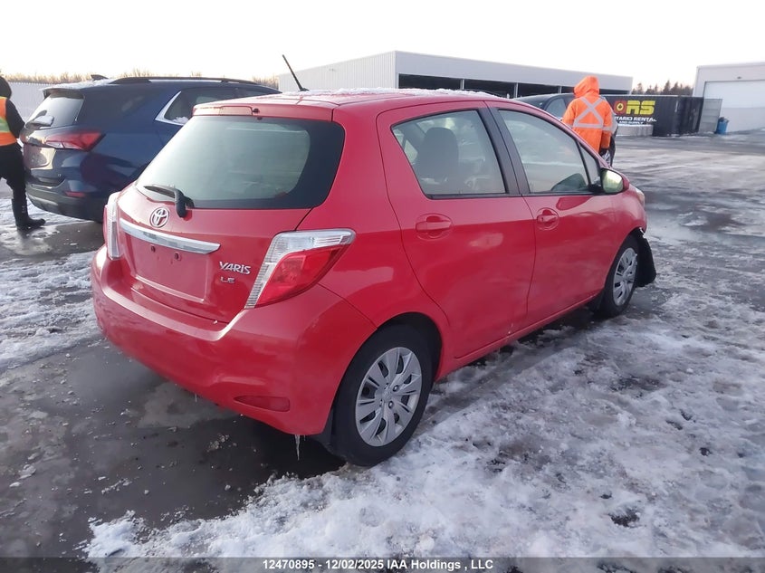 JTDKTUD35DD568884 2013 TOYOTA YARIS photo no. 4