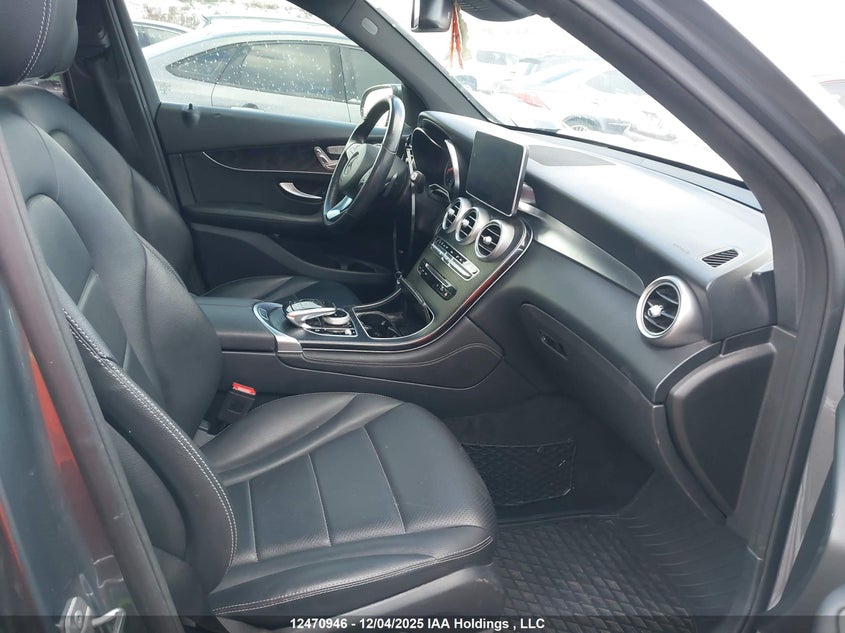 WDC0G4KB7KV158918 2019 MERCEDES-BENZ GLC photo no. 5