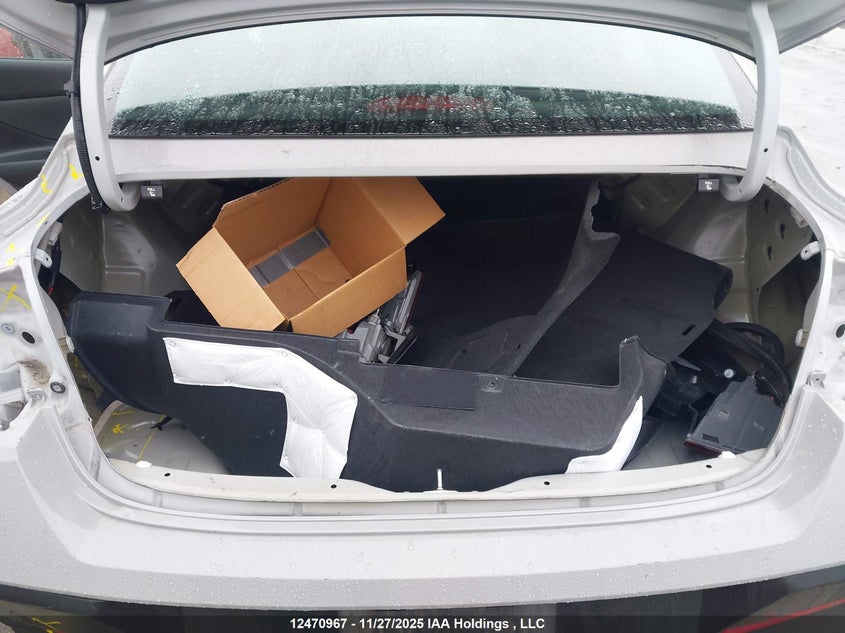 KMHLM4DG1SU004145 2025 HYUNDAI ELANTRA photo no. 12
