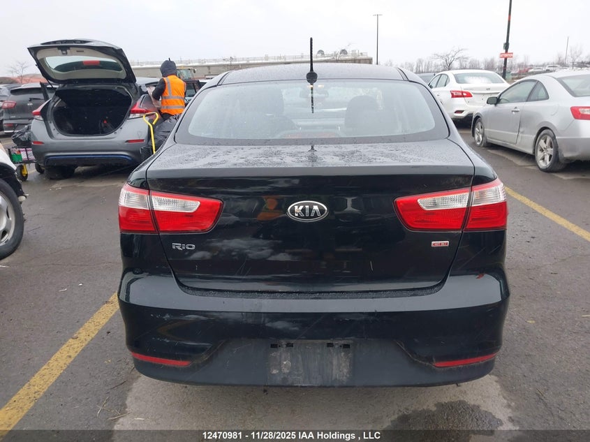 KNADM4A39H6112582 2017 KIA RIO photo no. 16