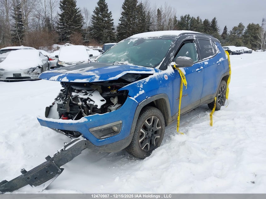 3C4NJDDBXMT565581 2021 JEEP COMPASS photo no. 2