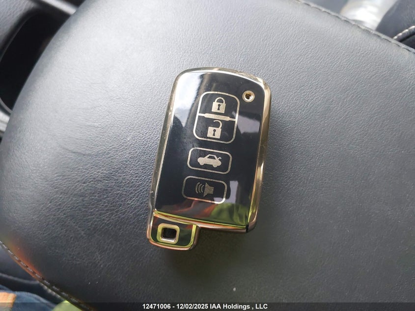 JTMDJREV2HD066464 2017 TOYOTA RAV 4 photo no. 11