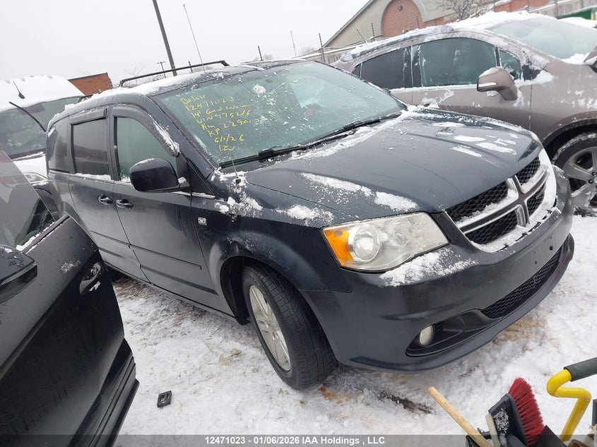 2C4RDGBG5ER475266 DODGE GRAND CARAVAN Photo 1
