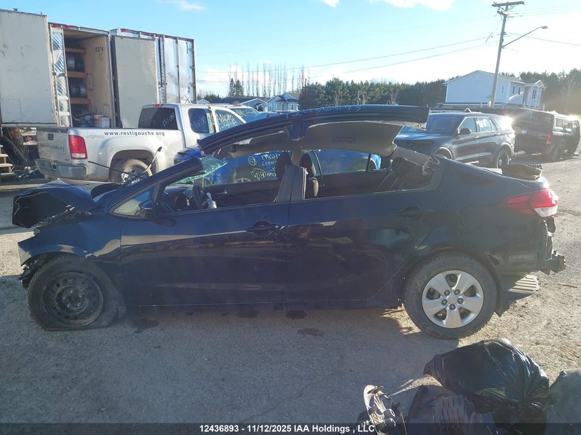 2017 Kia Forte Ex/Ex Luxury/Ex+/Lx/Lx+ VIN: 3KPFK4A79HE070882 Lot: 12436893X