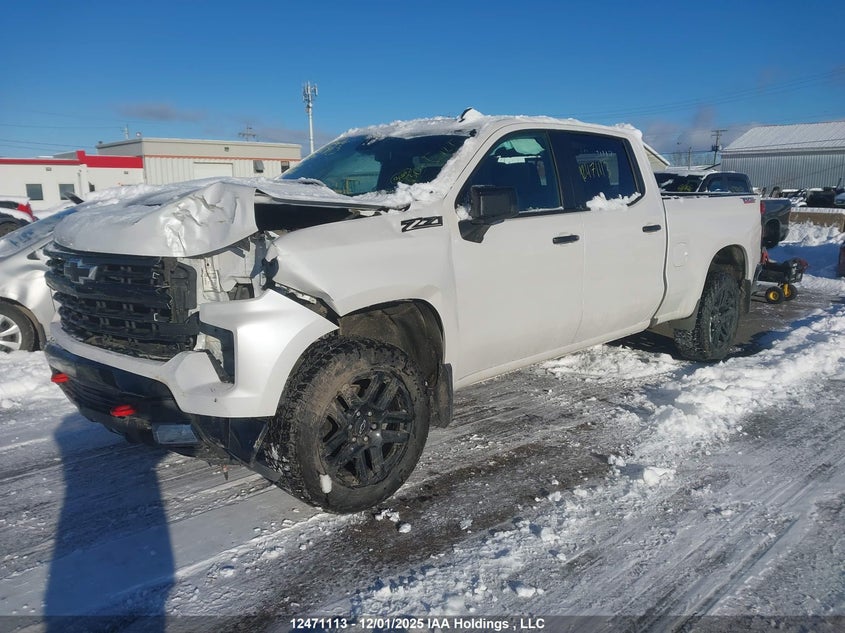 3GCUDFE85RG430333 2024 CHEVROLET SILVERADO photo no. 2