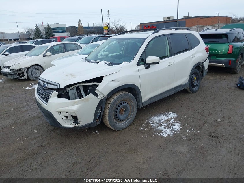 JF2SKEJC2LH501309 2020 SUBARU FORESTER photo no. 2