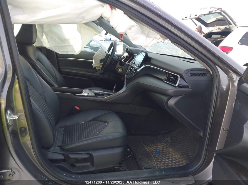 4T1G11AK4NU703078 2022 TOYOTA CAMRY photo no. 5