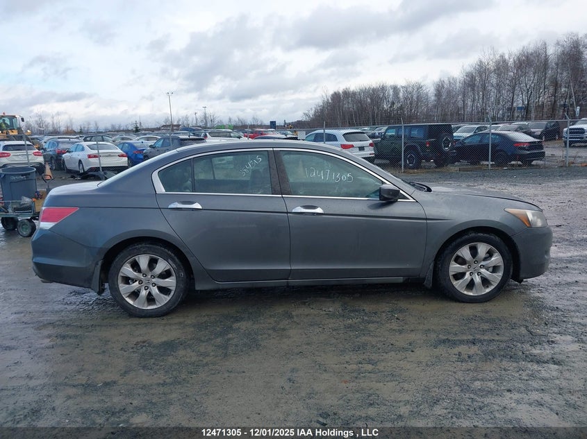 1HGCP3F81AA800245 2010 HONDA ACCORD photo no. 14