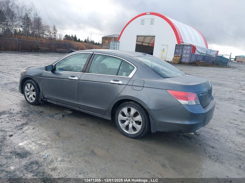 1HGCP3F81AA800245 2010 HONDA ACCORD photo no. 3