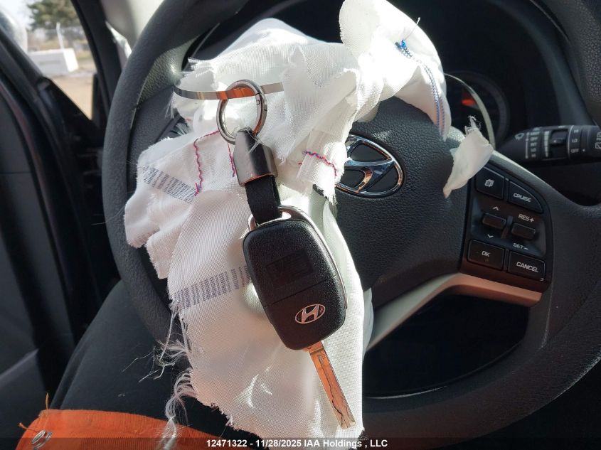 2018 Hyundai Tucson Base 2.0L VIN: KM8J23A45JU615876 Lot: 12471322