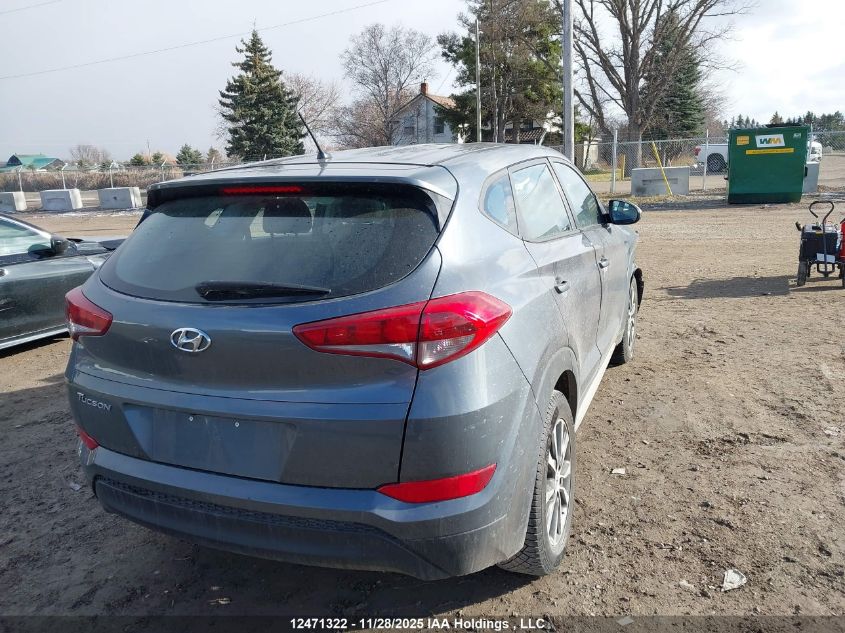 2018 Hyundai Tucson Base 2.0L VIN: KM8J23A45JU615876 Lot: 12471322