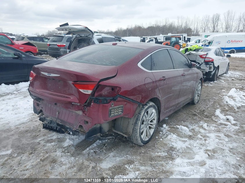 1C3CCCAB7GN143003 2016 CHRYSLER 200 photo no. 4