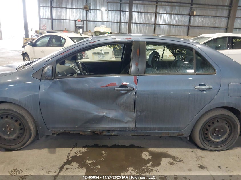 2008 Toyota Yaris VIN: JTDBT923581223233 Lot: 12465054X