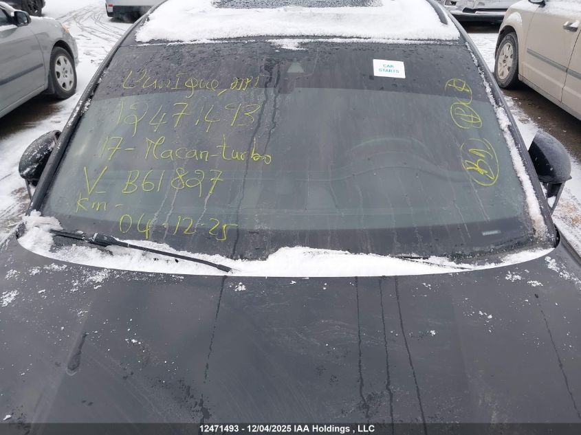 2017 Porsche Macan Turbo/Turbo W/Performance Package VIN: WP1AF2A58HLB61827 Lot: 12471493