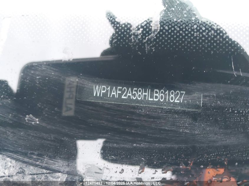 2017 Porsche Macan Turbo/Turbo W/Performance Package VIN: WP1AF2A58HLB61827 Lot: 12471493