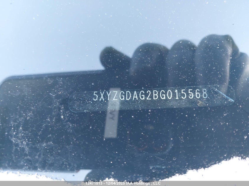 5XYZGDAG2BG015568 2011 HYUNDAI SANTA FE photo no. 9