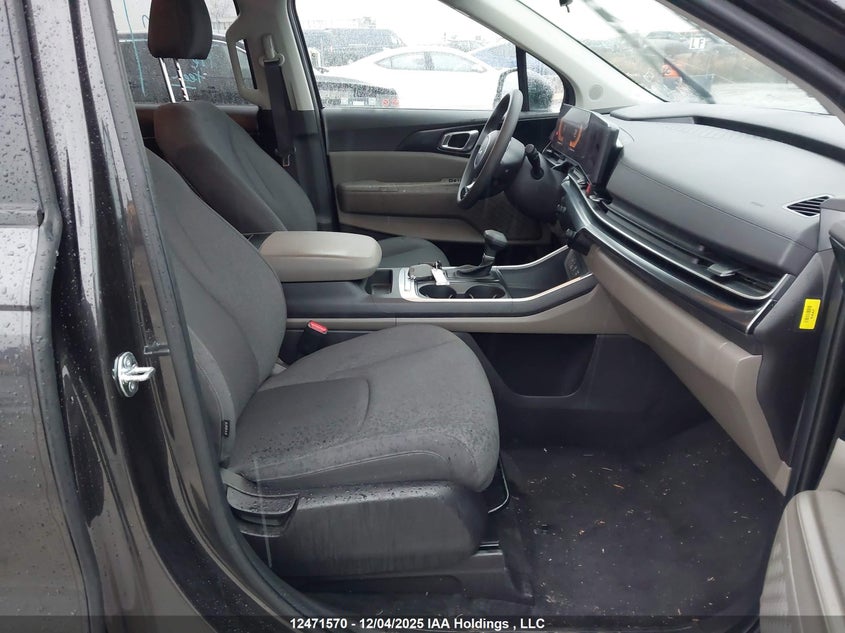 KNDNB5K36S6545589 2025 KIA CARNIVAL photo no. 5