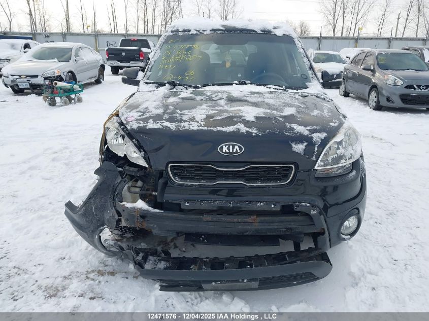 2013 Kia Soul 2.0L 2U/2.0L 4U/2.0L 4U Burner/2.0L 4U Luxury/2.0L 4U Retro VIN: KNDJT2A66D7628393 Lot: 12471576