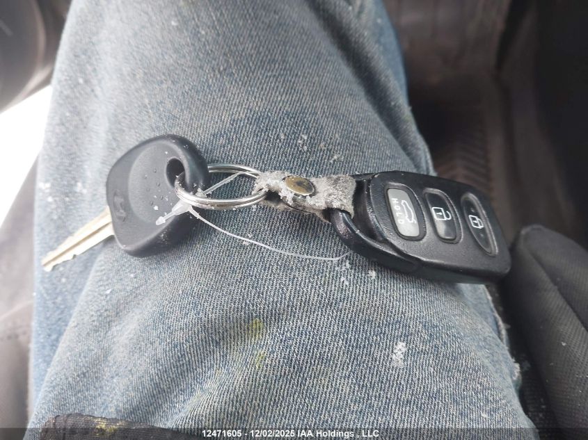 2012 Hyundai Elantra Gls/Limited VIN: 5NPDH4AE0CH074585 Lot: 12471605