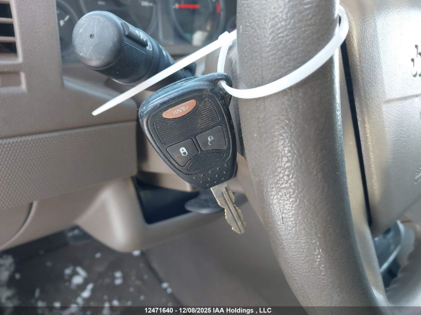 2008 Jeep Compass Sport/North VIN: 1J8FF47W08D633153 Lot: 12471640