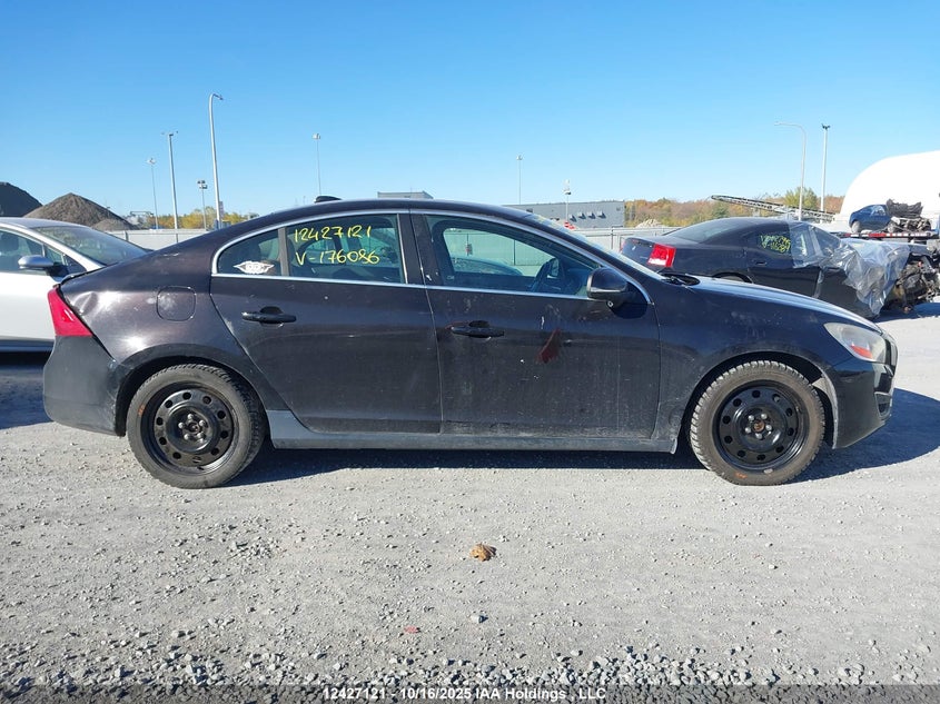 2013 Volvo S60 T5/T5 Platinum/T5 Premier/T5 Premier Plus VIN: YV1612FH8D2176086 Lot: 12427121X