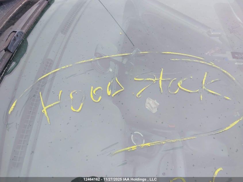 2000 Ford Mustang VIN: 1FAFP4044YF282304 Lot: 12464162X