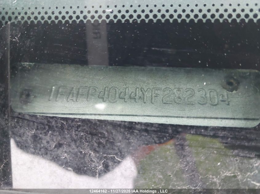 2000 Ford Mustang VIN: 1FAFP4044YF282304 Lot: 12464162X