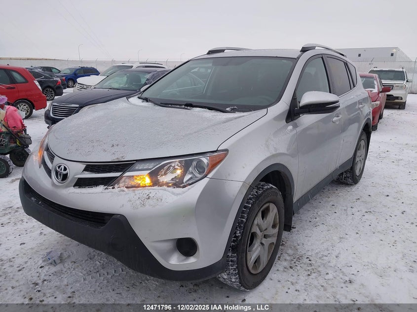 2T3BFREV1FW259326 2015 TOYOTA RAV 4 photo no. 2