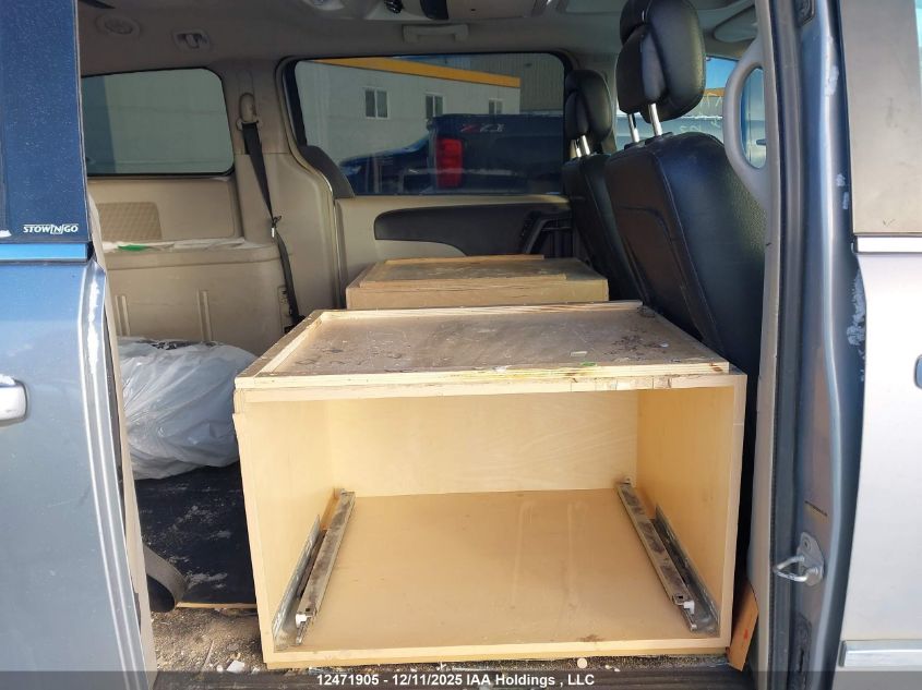 2014 Dodge Grand Caravan Crew VIN: 2C4RDGDGXER123703 Lot: 12471905