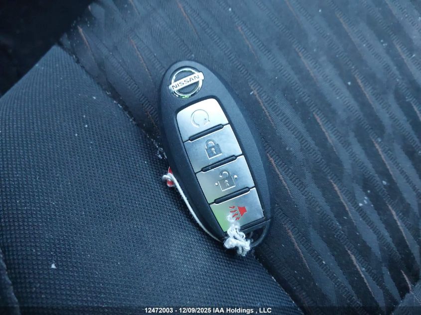 2017 Nissan Rogue Sv/Sl VIN: 5N1AT2MV5HC733700 Lot: 12472003