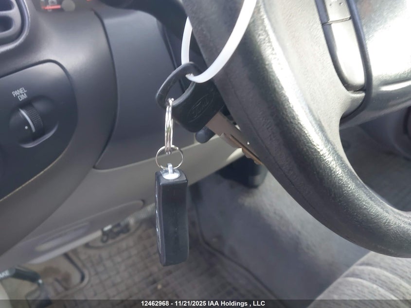 1998 Ford F-150 Lariat/Xl/Xlt VIN: 2FTZF072XWCA68594 Lot: 12462968X