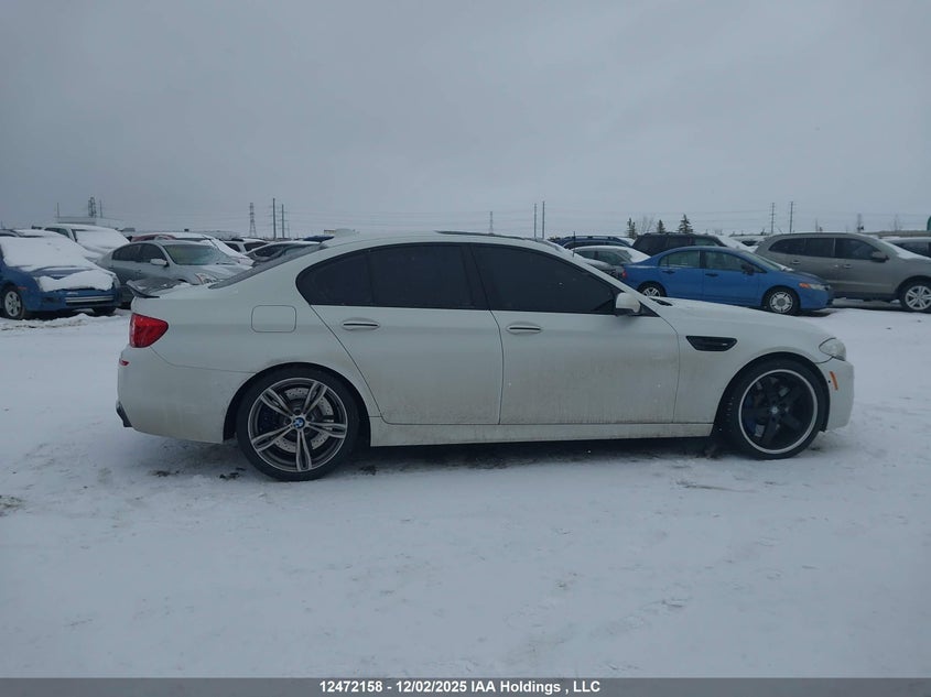 WBSFV9C59CC772354 2012 BMW M5 photo no. 13